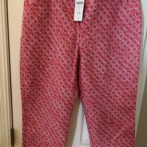 Chico's Serene Stretch 24 in Crop Diamond Filigree Crop Pant NEW